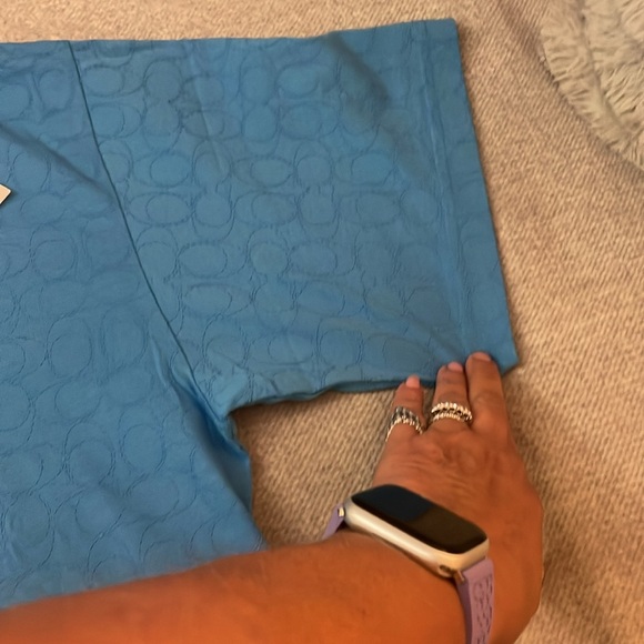 NWT 💐 Coach GORGEOUS Color Over sized  Shirt top Size XL💙 New $178 - Picture 8 of 9